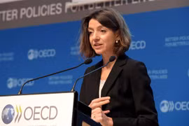 Nhà kinh tế trưởng của OECD Laurence Boone. (Ảnh: AFP/TTXVN)
