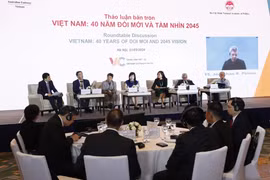 Quang cảnh hội thảo Việt Nam: 40 năm Đổi mới và tầm nhìn 2045. (Ảnh: Văn Điệp/TTXVN)