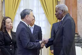 Chủ tịch nước Tô Lâm tiếp Chủ tịch Quốc hội Cuba Esteban Lazo Hernandez. (Ảnh: Nhan Sáng/TTXVN)