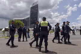 Cảnh sát tuần tra tại Brasilia (Brazil), ngày 12/12/2022. (Ảnh: AFP/TTXVN)