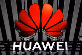 Huawei ước tính doanh thu của hãng năm 2022 tăng 0,4%, đạt 91,5 tỷ USD. (Ảnh: AFP/TTXVN)
