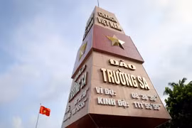 Cột mốc chủ quyền - biểu tượng thiêng liêng trên Quần đảo Trường Sa