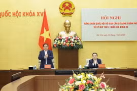 Thủ tướng Phạm Minh Chính và Phó Chủ tịch Thường trực Quốc hội Trần Thanh Mẫn đồng chủ trì hội nghị. (Ảnh: Dương Giang/TTXVN)
