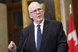 Bộ trưởng Quốc phòng Canada Bill Blair. (Ảnh: The Canadian Press)