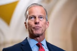 Thượng nghị sỹ John Thune. (Ảnh: Getty Images)