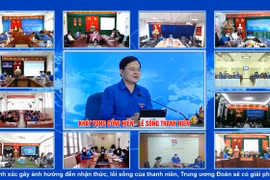 Đối thoại trực tiếp và trực tuyến giữa Bí thư thứ nhất Trung ương Đoàn với đoàn viên, thanh thiếu nhi năm 2022. (Ảnh: Minh Đức/TTXVN)