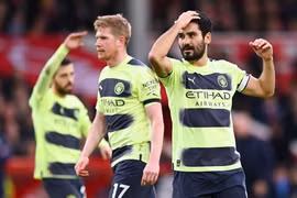 Premier League: Manchester City trả lại ngôi đầu cho Arsenal