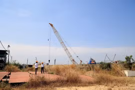 Tổng kho dự trữ 450.000m3 xăng dầu bị ngưng trệ do thiếu vốn
