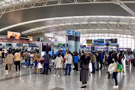 Giá vé máy bay quay đầu 'hạ nhiệt' ngay trước kỳ nghỉ lễ 30/4 và 1/5