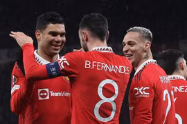 Europa League: M.U thắng tưng bừng, Arsenal nắm nhiều lợi thế