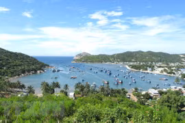 Phong cảnh vịnh Vĩnh Hy, Ninh Thuận. (Ảnh: Nguyễn Thành/TTXVN)