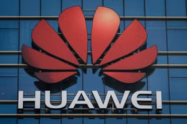 Biểu tượng của Huawei. (Ảnh: AFP/TTXVN)