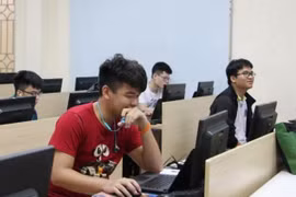 Olympic Tin học châu Á 2019: 7 thí sinh Việt đều đoạt huy chương bạc