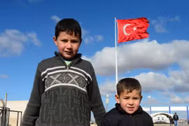 Trẻ em Syria tại một trại lều ở Sanliurfa của Thổ Nhĩ Kỳ. (Nguồn: Getty Images)
