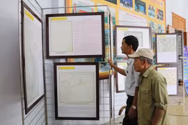 Hoạt động góp phần nâng cao hiệu quả tuyên truyền về chủ quyền biển, đảo Việt Nam. (Ảnh: Ninh Đức Phương/TTXVN)