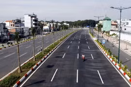Tuyến đường Tân Sơn Nhất - Bình Lợi - Vành đai ngoài (Thành phố Hồ Chí Minh) do Tập đoàn GS Engineering & Construction (GS E&C) của Hàn Quốc làm chủ đầu tư. (Ảnh: Mạnh Linh/TTXVN)