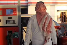 Một trạm bán xăng dầu ở thành phố Biển Đỏ Jeddah, Saudi Arabia. (Nguồn: AFP/TTXVN) 