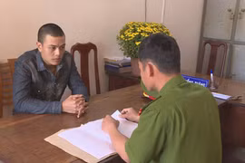 Đắk Lắk: Đối tượng 9X cho vay nặng lãi, đe dọa chặt tay người nợ