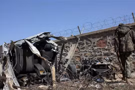Hiện trường một vụ đánh bom ở Afghanistan. (Nguồn: THX/TTXVN) 