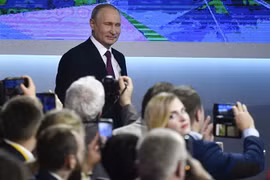 Tổng thống Nga Vladimir Putin trong cuộc họp báo thường niên tại Moskva ngày 20/12/2018. (Nguồn: AFP/TTXVN) 