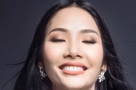 Hoàng Thùy: Từ người mẫu siêu gầy đến thí sinh hoa hậu nóng bỏng