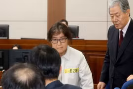 Bà Choi Soon-sil tại phiên tòa. (Nguồn: Korea Times)
