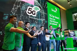 Buổi giới thiệu phát thử nghiệm trực tiếp 5G đầu tiên do Smart Axiata tổ chức tại Phnom Penh, Campuchia, vào ngày 8/7. (Nguồn: THX)