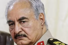 Tướng Khalifa Haftar, đứng đầu chính quyền miền Đông Libya. (Nguồn: Reuters)