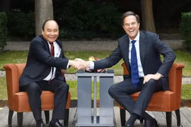 Thủ tướng Nguyễn Xuân Phúc hội đàm với Thủ tướng Hà Lan Mark Rutte, chiều 10/7/2017, tại thành phố La Haye. (Ảnh: Thống Nhất/TTXVN)