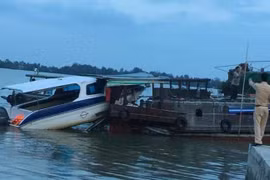 Long An: Canô đâm phải ghe gỗ làm 1 người chết, 2 người bị thương