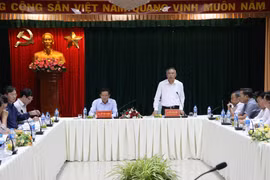Trưởng Đoàn công tác của Bộ Nông nghiệp và Phát triển nông thôn phát biểu tại buổi làm việc. (Ảnh: Công Phong/TTXVN)
