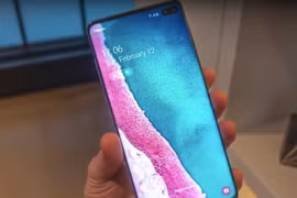 Một hình ảnh chụp lại từ một video được cho là mẫu Galaxy S10 Plus. (Nguồn: BGR)