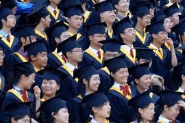 Sinh viên Trung Quốc trong lễ tốt nghiệp. (Nguồn: AFP)