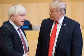 Tổng thống Mỹ Donald Trump và Thủ tướng Anh Boris Johnson đã từng gặp nhau năm 2017. (Nguồn: New York Times)