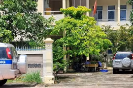 Công an huyện Hàm Thuận Nam, tỉnh Bình Thuận từng khám xét trụ sở Đội quản lý thị trường số 2 thuộc Cục Quản lý thị trường tỉnh Bình Thuận liên quan đến vụ án. (Nguồn: Báo Tuổi trẻ) 