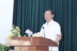 Chủ tịch UBND Thành phố Hồ Chí Minh Phan Văn Mãi phát biểu khai mạc Hội thảo. (Ảnh: Xuân Anh/TTXVN)