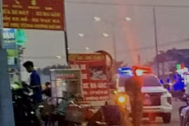 Công an đang truy tìm kẻ tình nghi gây án mạng. (Nguồn: báo Tiền Phong)