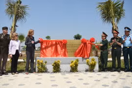 Bàn giao gần 3ha đất đã xử lý sạch dioxin tại sân bay Biên Hòa