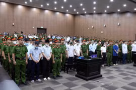 [Photo] Tuyên án sơ thẩm 54 bị cáo trong vụ án "Chuyến bay giải cứu" 