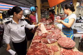 Ba nguyên tắc để tránh mua thịt lợn có chứa chất cấm Sablutamol