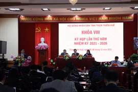 Quang cảnh kỳ họp thứ 5 Hội đồng Nhân dân tỉnh Thừa Thiên-Huế khóa VIII. (Ảnh: Đỗ Trưởng/TTXVN)