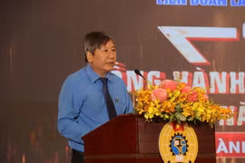 Ông Trần Thanh Hải, Phó Chủ tịch Tổng Liên đoàn Lao động Việt Nam phát biểu. (Ảnh: Thanh Vũ/TTXVN)