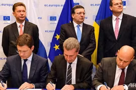 Nga đồng ý nối lại nguồn cung khí đốt cho Ukraine tới tháng Ba