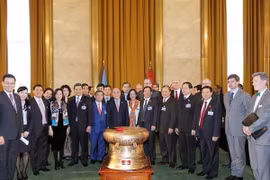 Chủ tịch Quốc hội thăm nơi ký kết Hiệp định Geneva