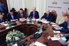 Ukraine nhất trí tiến hành Hội nghị bàn tròn lần thứ hai
