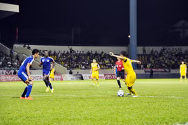 Sông Lam Nghệ An hòa đáng tiếc Than Quảng Ninh với tỷ số 1-1