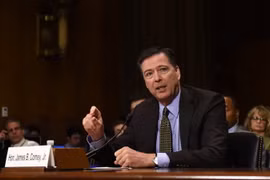 Giám đốc FBI James Comey trong phiên điều trần tại Ủy ban Tư pháp Thượng viện Mỹ ở Washington, DC., ngày 3/5. (Nguồn: THX/TTXVN)