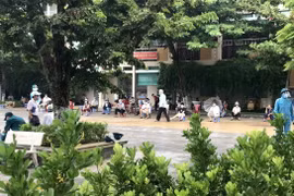 [Photo] Đà Nẵng xét nghiệm cho toàn bộ người dân trong khu phong tỏa