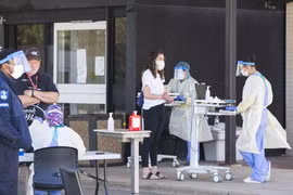 Một điểm xét nghiệm COVID-19 ở Toronto, Canada ngày 18/6/2020. (Ảnh: THX/TTXVN)