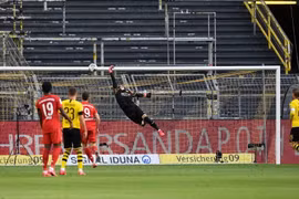 Hình ảnh đáng nhớ trong chiến thắng của Bayern trước Dortmund